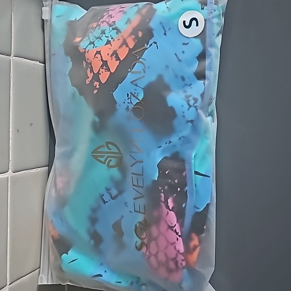 Retro Python Bodysuit - Picture 3 of 3